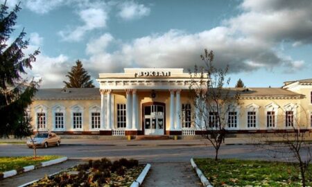 Розклад руху електричок по станції Нікополь на маршруті Нікополь-Кривий Ріг-Тимкове