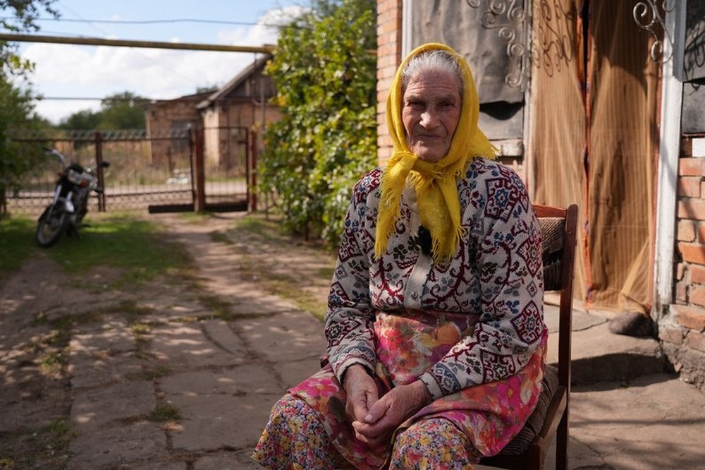 з прифронтової Нікопольщини звільнений військовий вивіз свою бабусю (відео) 2
