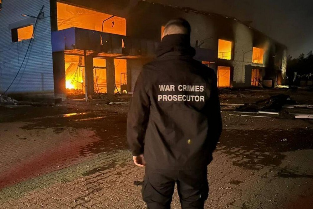 Нікополь, Марганець, Павлоград були від ударами ворога: подробиці про наслідки атак від прокуратури (фото)