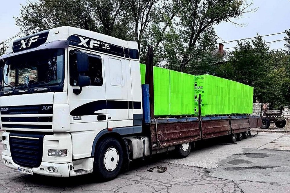 Відремонтують будівлю водоканалу і адмінбудівлю: Марганець отримав будівельні матеріали (фото)