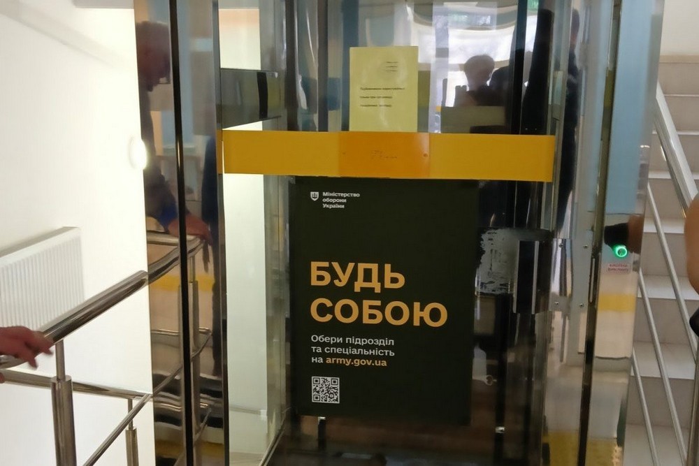 У дитячій лікарні Нікополя з’явилося найпростіше укриття (фото)