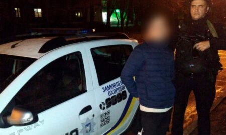 У Нікополі чоловік хотів обікрасти магазин «Аврора» - його затримали на «гарячому»