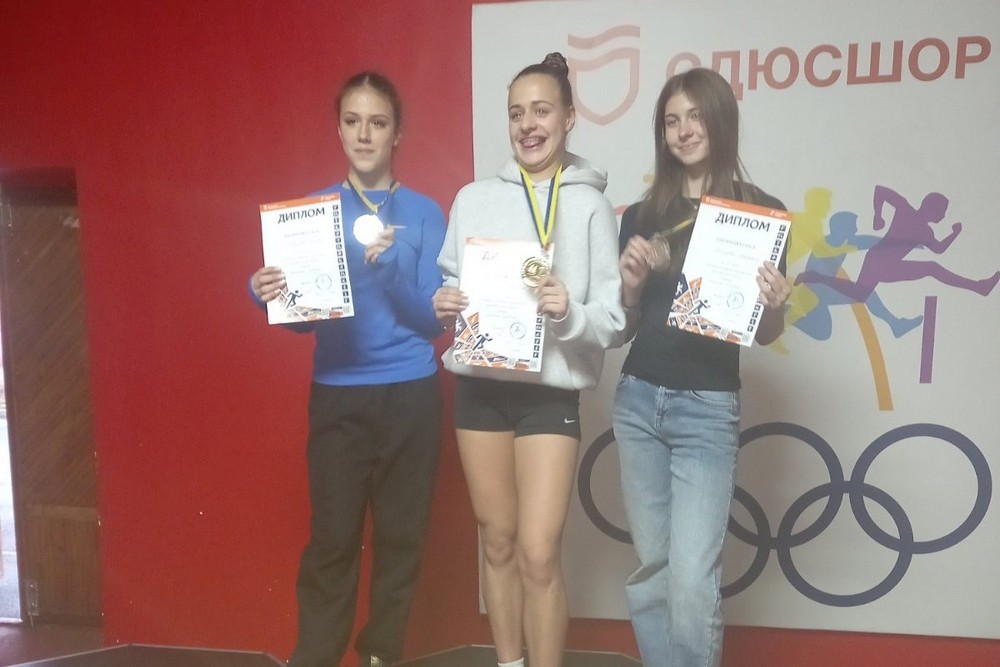 Спортсменка з Нікополя виборола «срібло» на відкритому чемпіонаті Дніпра 1 Спортсменка з Нікополя виборола «срібло» на відкритому чемпіонаті Дніпра