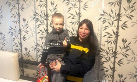 У Нікополі рятувальники відвідали дітей поранених колег (фото)