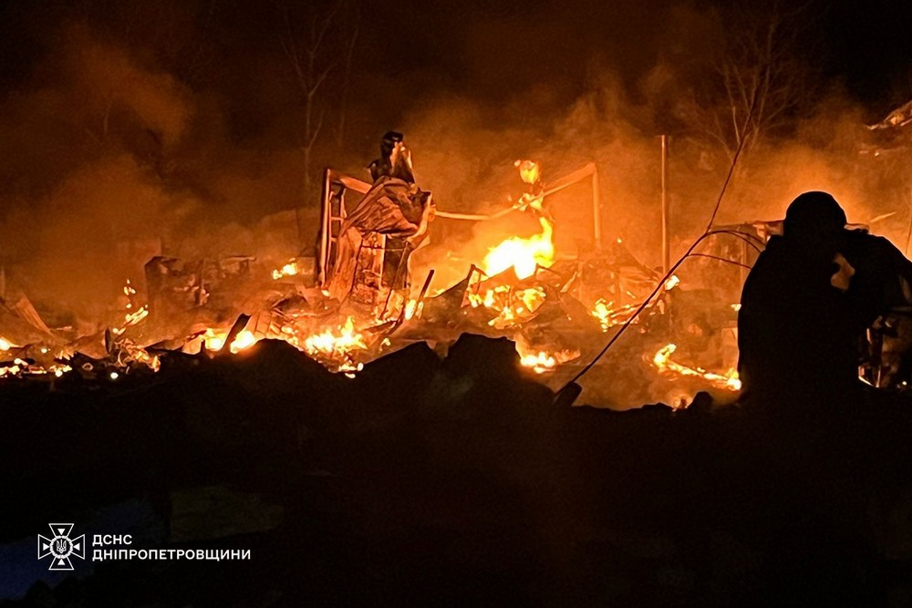 Смертельний удар по продуктовому магазину на Дніпропетровщині: зниклими безвісти вважаються шестеро людей