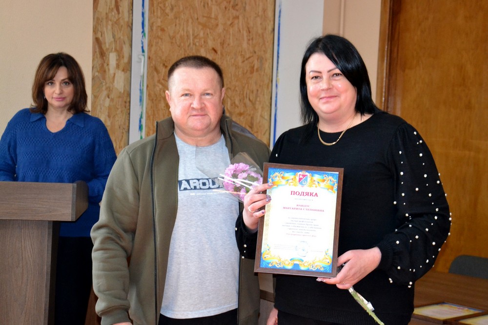 Фото з нагородження у Нікопольській РВА