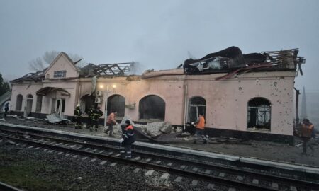 Ворог атакував залізничну станцію на Дніпропетровщині сьогодні вночі
