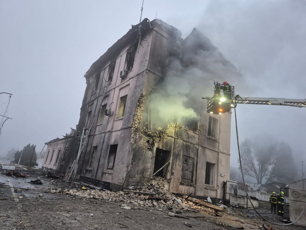 577537058 10163756976760631 2691056214623678000 n Ворог атакував залізничну станцію на Дніпропетровщині