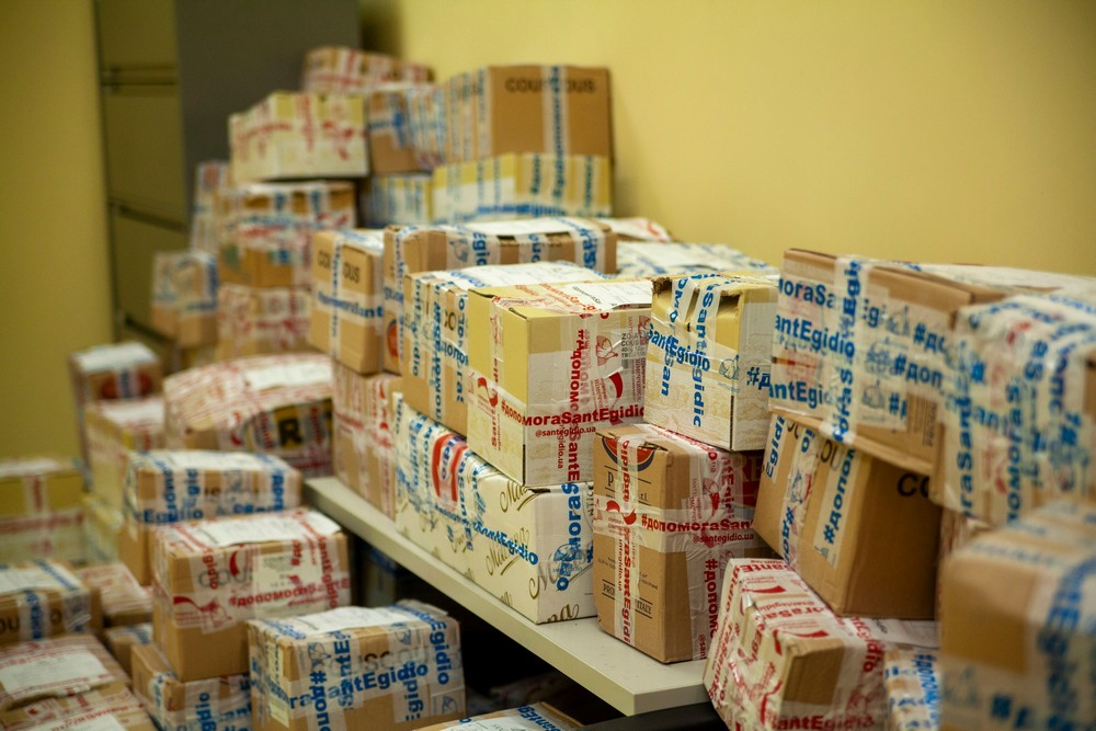 У Нікополі сьогодні медичні працівники отримали пакунки від Спільноти Святого Егідія (фото)