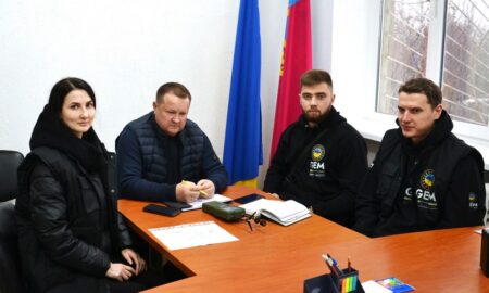 «Аби ще більше сімей на Нікопольщині змогли отримати гуманітарну допомогу»: у РВА відбулася зустріч з благодійниками