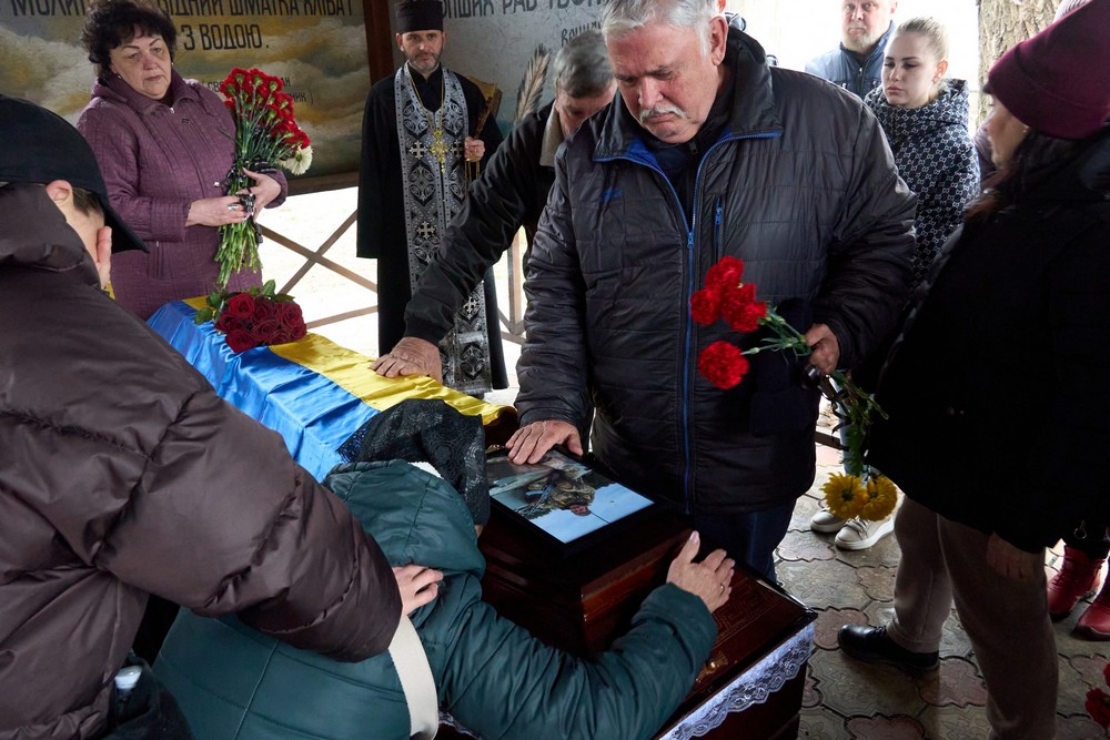 У Нікополі провели в останню путь полеглого Героя: фото У Нікополі провели в останню путь полеглого Героя: фото