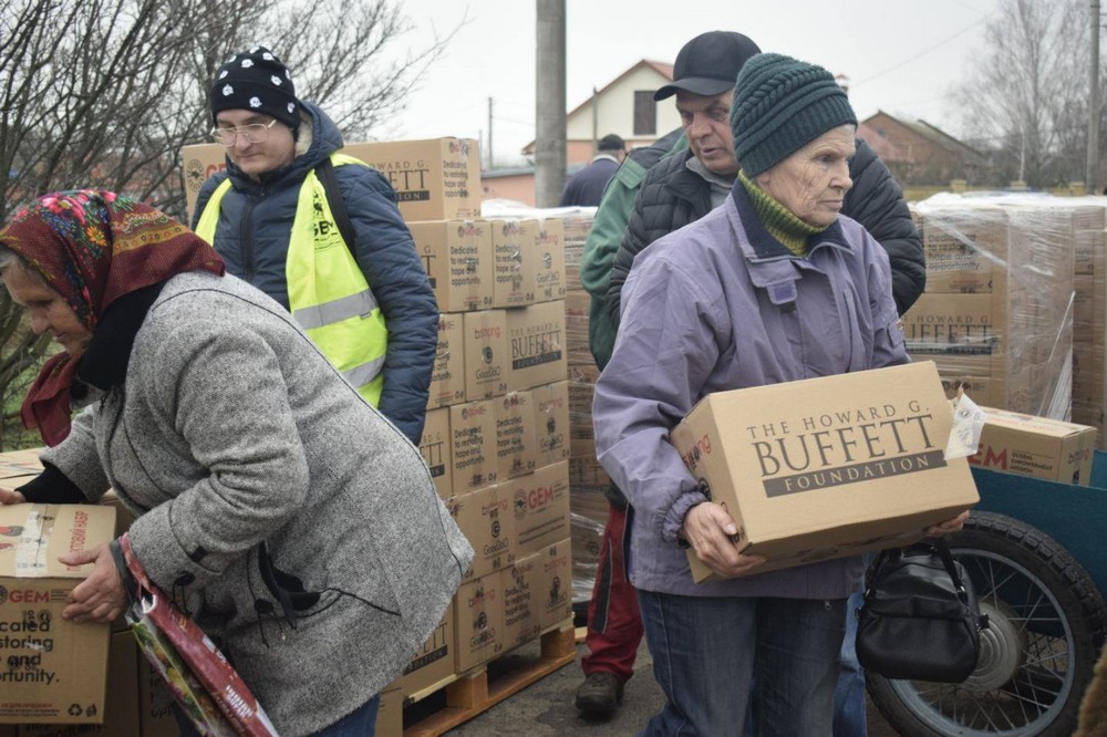 Мешканці Мирівської громади отримали 1530 гуманітарних наборів від GEM (фото)