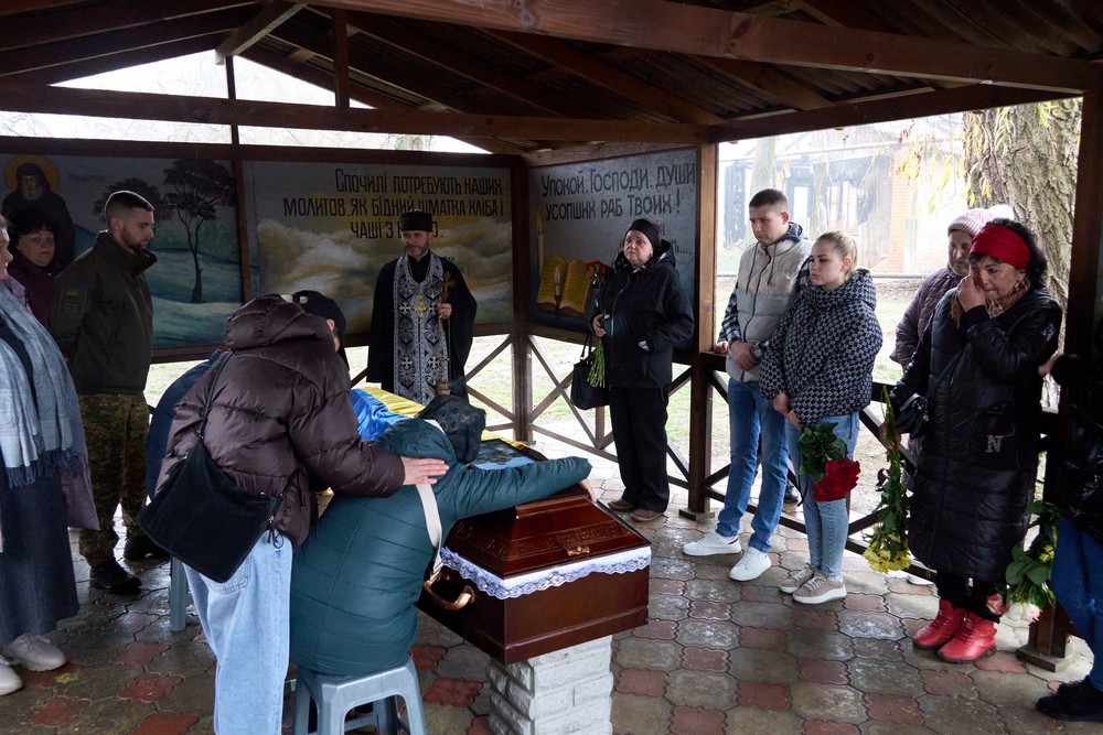 У Нікополі провели в останню путь полеглого Героя: фото У Нікополі провели в останню путь полеглого Героя: фото