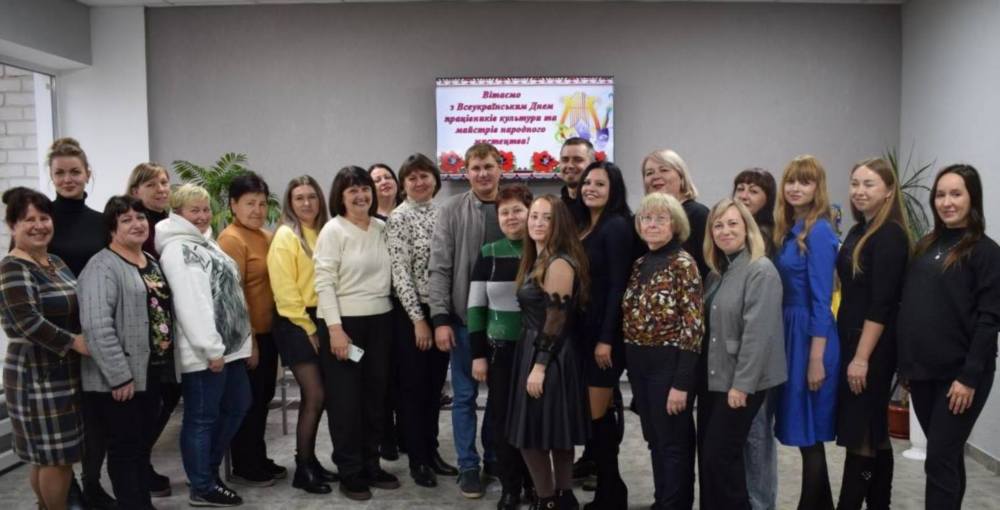 Голова Томаківської громади привітав працівників культури з професійним святом Голова Томаківської громади привітав працівників культури з професійним святом