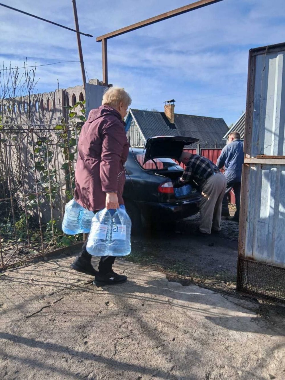 Гуманітарна допомога на Нікопольщині 2 Гуманітарна допомога на Нікопольщині 2
