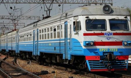 На Дніпропетровщині відновлюється рух низки поїздів та електричок – список 2