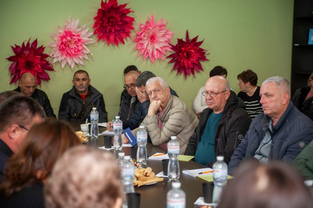 Начальник Нікопольської РВА зустрівся з аграріями району (фото) 5 Начальник Нікопольської РВА зустрівся з аграріями району (фото) 5