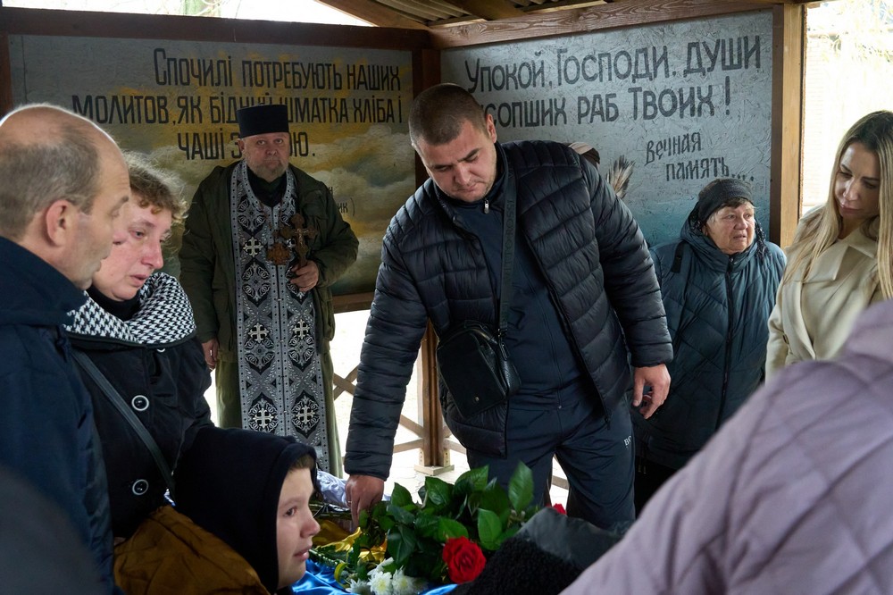 Нікополь провів в останню путь полеглого Захисника 8