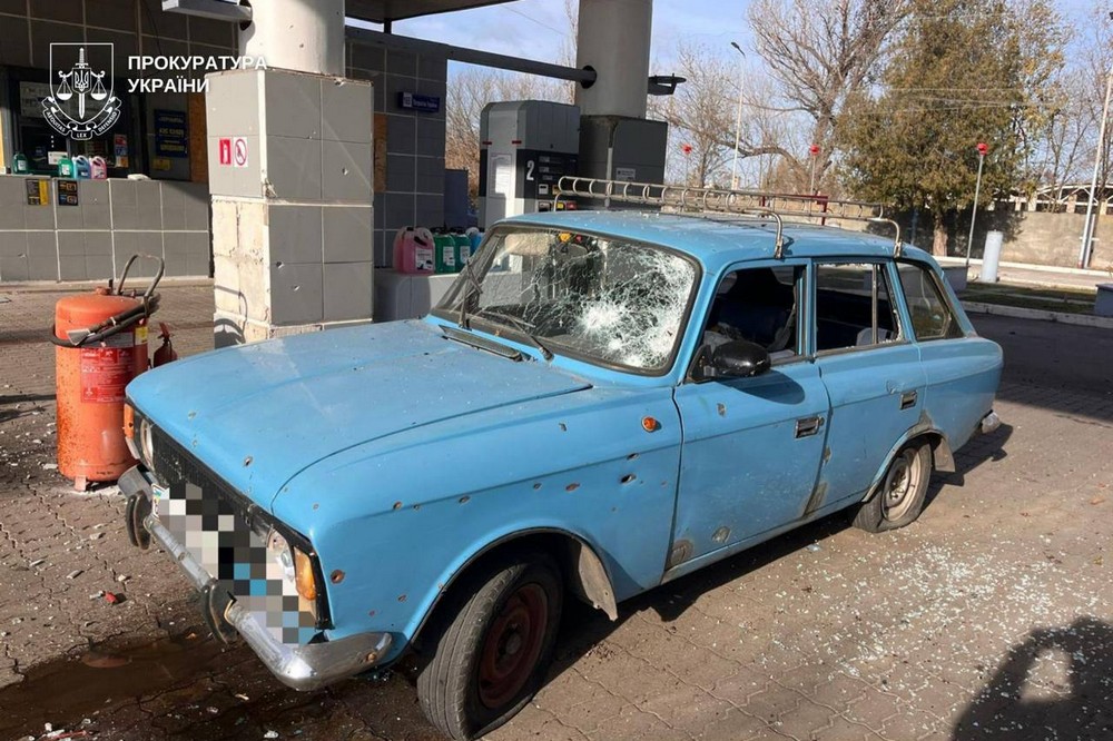 Окупанти вдарили по автозаправці у Нікополі і поранили багато людей: розпочато розслідування 1 Окупанти вдарили по автозаправці у Нікополі і поранили багато людей 3