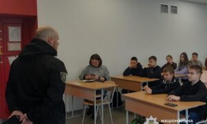  Школярам Покрова розповіли про булінг (фото)