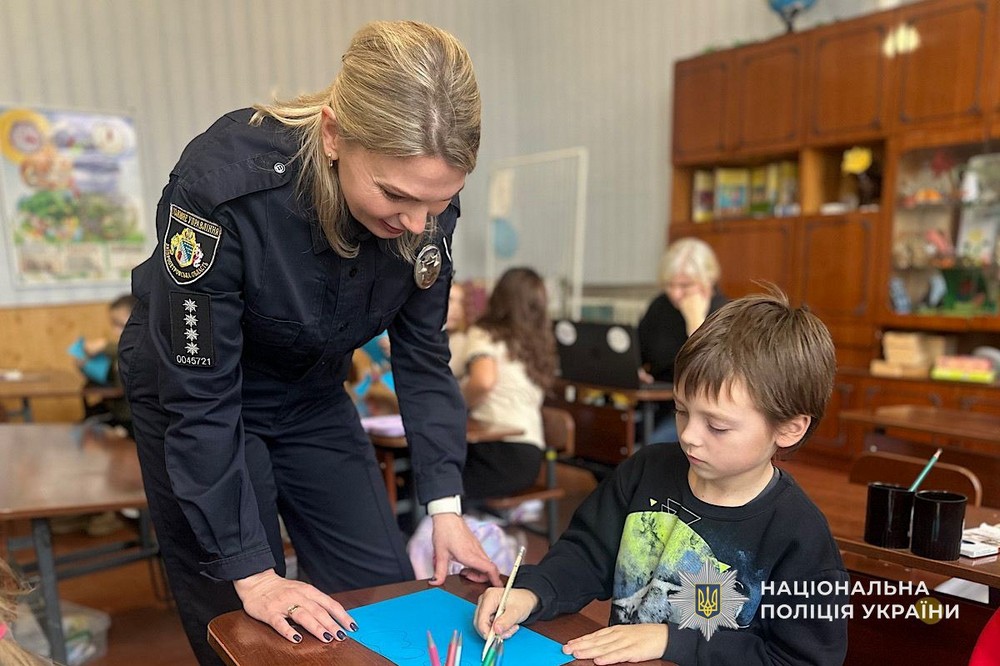 Школярам Покрова розповіли про домашнє насильство (фото) 1 Школярам Покрова розповіли про домашнє насильство 5