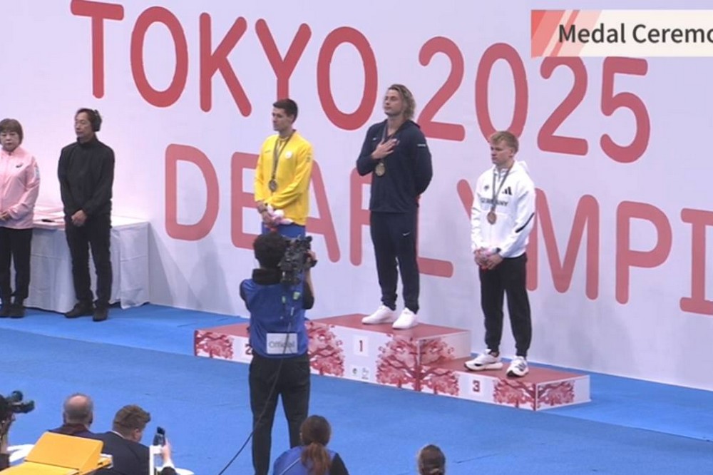 Спортсмен з Дніпропетровщини здобув срібло Дефлімпійських іграх (фото) 2 Спортсмен з Дніпропетровщини здобув срібло Дефлімпійських іграх (фото) 2