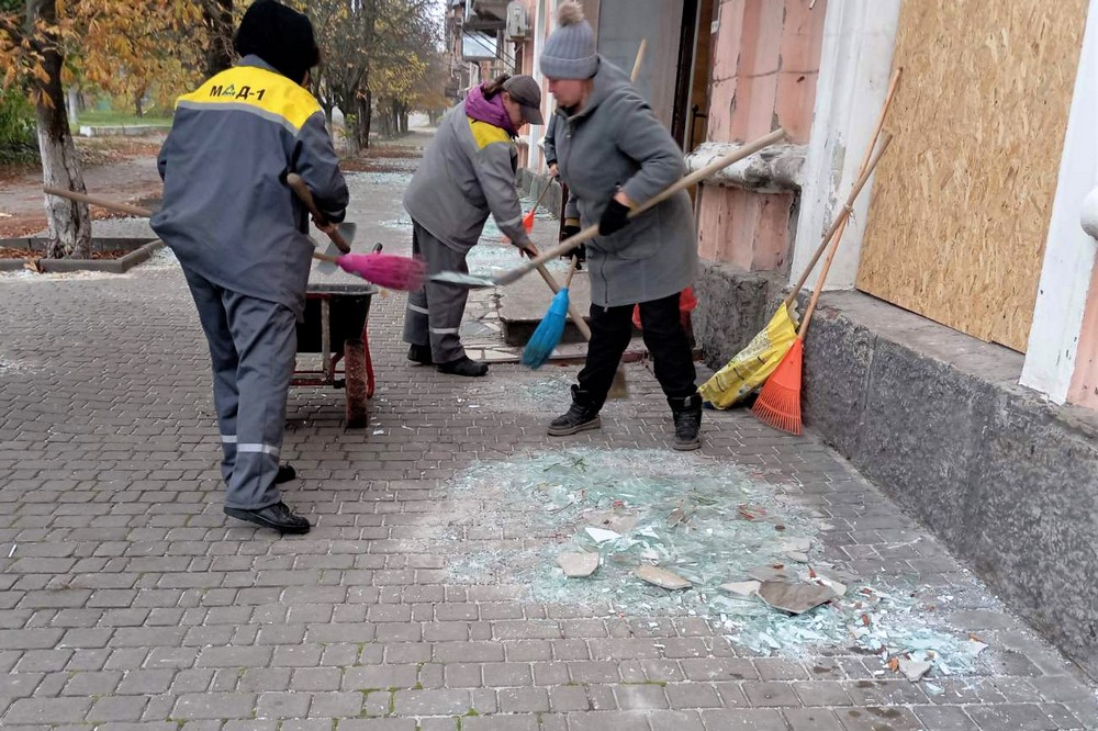 У Нікополі 13