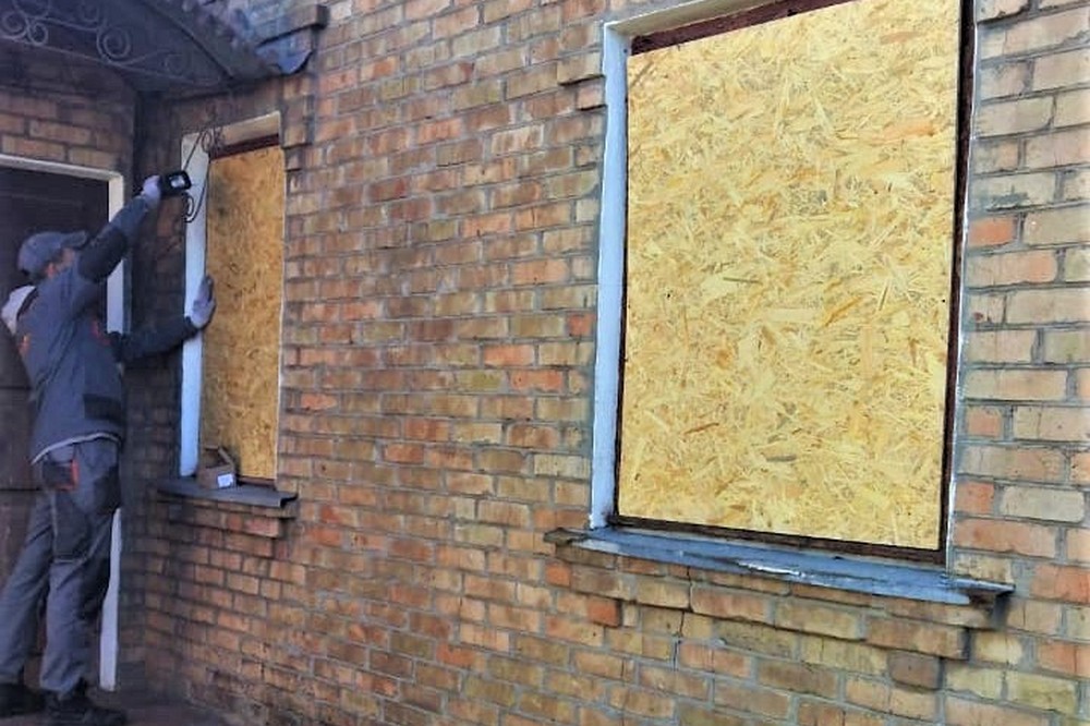 У Нікополі 25