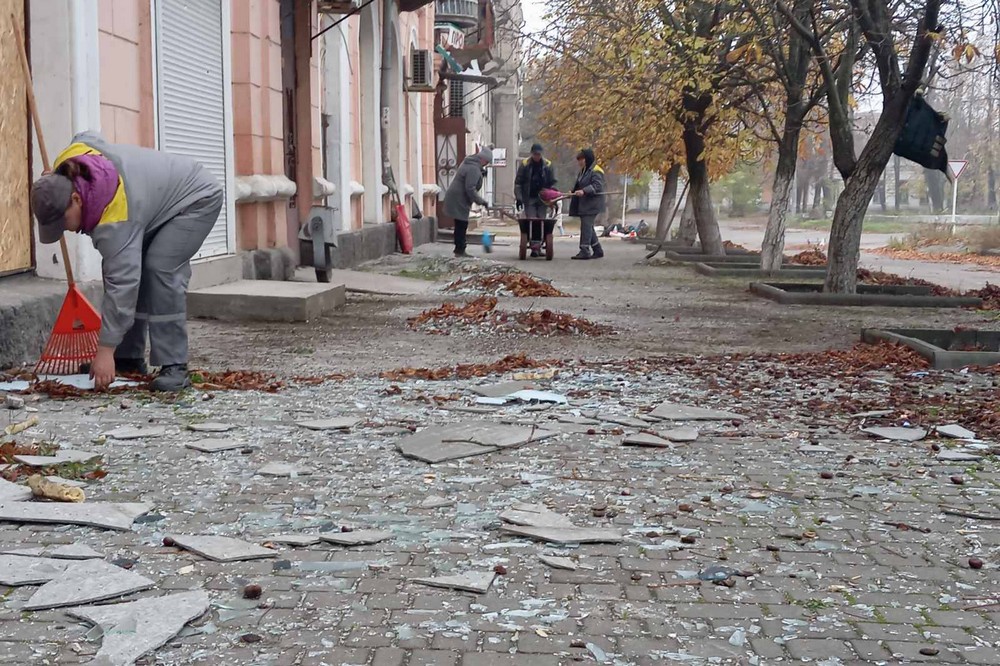 У Нікополі 8