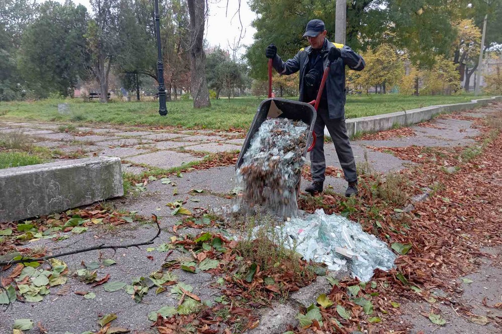 У Нікополі 9