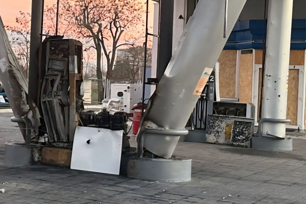 У Нікополі і районі сьогодні 5 поранених і багато руйнувань, у Павлограді ворог поранив 6 людей 10 У Нікополі і районі сьогодні 5 поранених і багато руйнувань, у Павлограді ворог поранив 6 людей 10