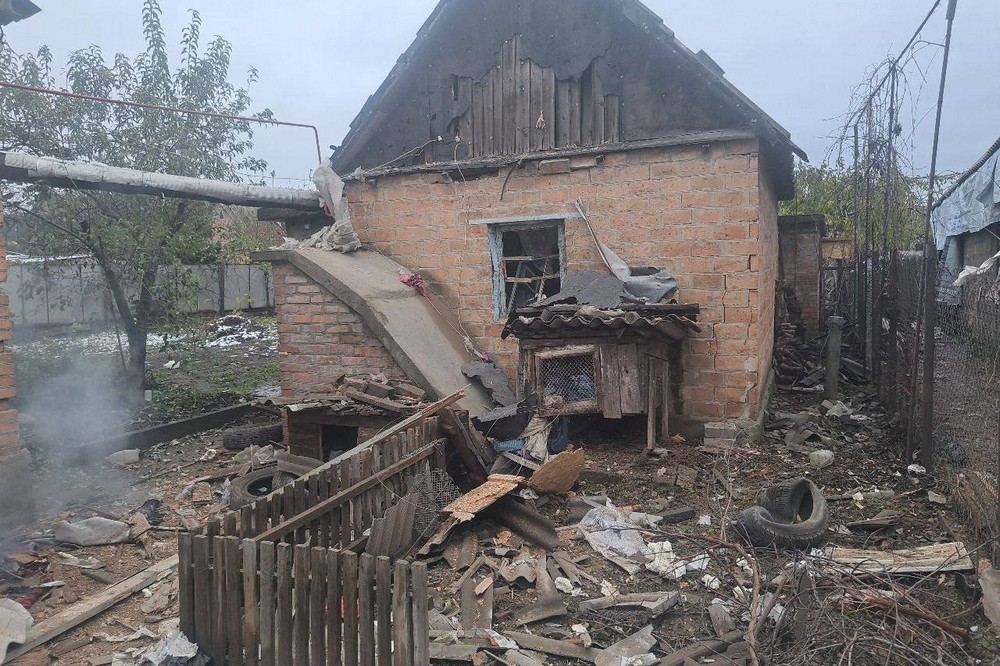У Нікополі поранена 83 річна жінка і пошкоджені будинки, окупанти атакували КАБами Синельниківщину (фото) 6 У Нікополі поранена 83 річна жінка і пошкоджені будинки, окупанти атакували КАБами Синельниківщину (фото) 6