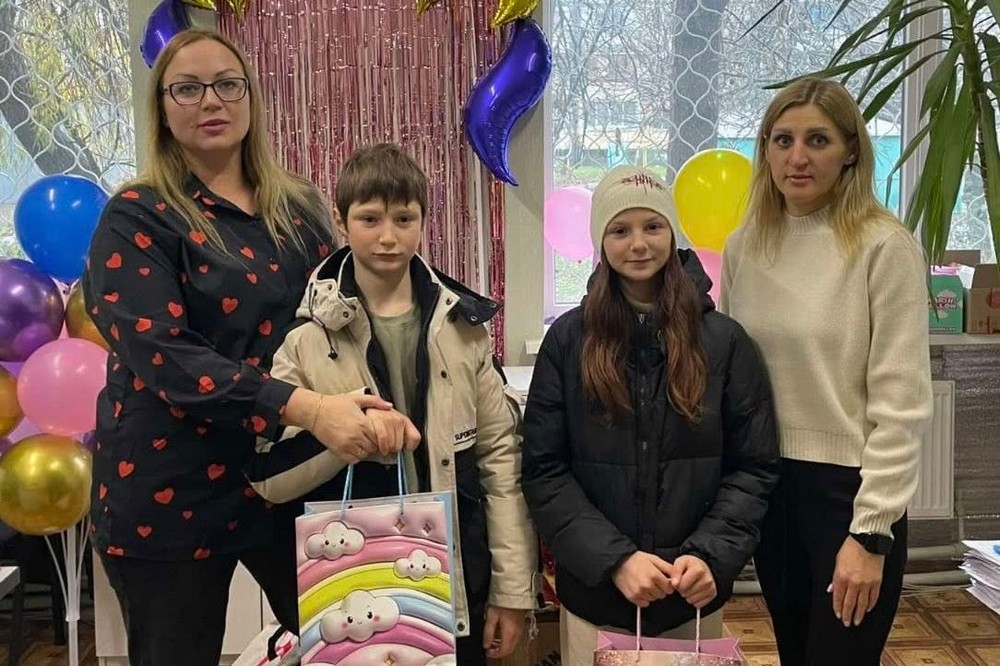 У Нікополі привітали дітей з родин, які опинилися у складних життєвих обставинах зі святом (фото) 2