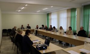 У Покрові  9