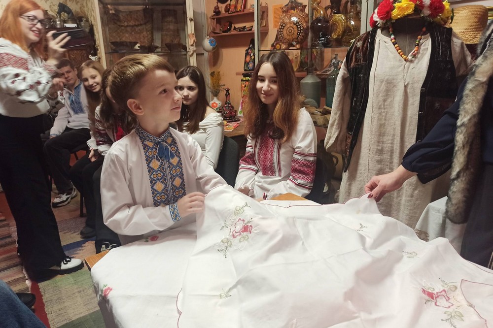 У Покрові відбулися 3