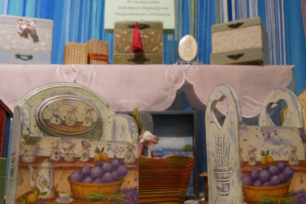 У музеї Покрова проходить виставка народних майстрів (фото) 2 У музеї Покрова проходить виставка народних майстрів (фото) 2