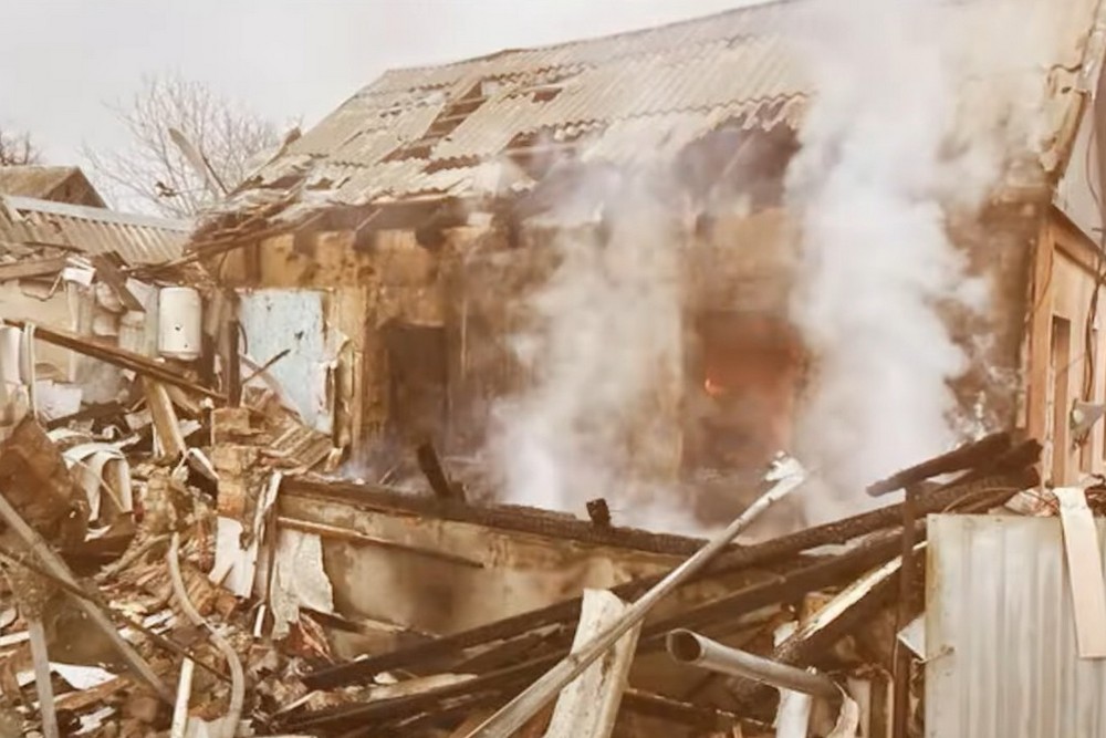 «Вчаться вбивати, полюючи на дітей і дорослих, а потім здають екзамени»: лікар з Нікопольщини розповів про роботу під цілодобовими обстрілами