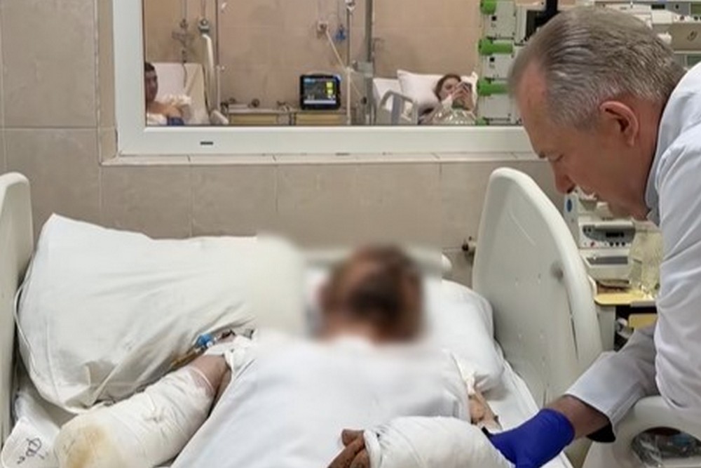 Після поранення було видно структури мозку: у Дніпрі лікарі повернули з «того світу» Захисника 1 Після поранення було видно структури мозку: у Дніпрі лікарі повернули з «того світу» Захисника