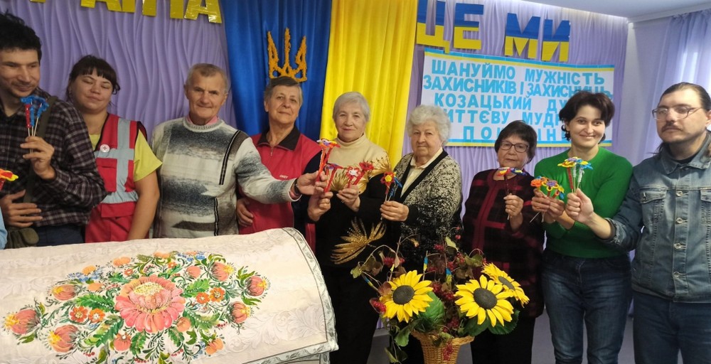 Поважний вік – не перешкода: в Покрові літні люди навчаються і розвиваються, корисно і цікаво проводять час