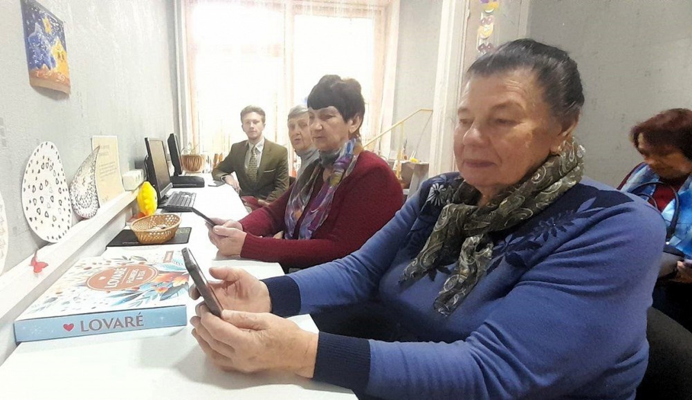 Поважний вік – не перешкода: в Покрові літні люди навчаються і розвиваються, корисно і цікаво проводять час