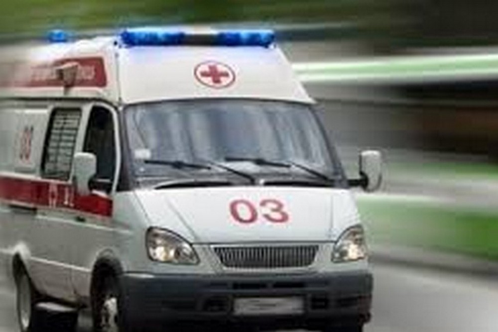 Жахлива ДТП біля Нікополя, тяжка виробнича травма і два серцевих напади: трохи про роботу нікопольської «швидкої» за останні дні 1 Жахлива ДТП біля Нікополя, тяжка виробнича травма і два серцевих напади: трохи про роботу нікопольської «швидкої» за останні дні