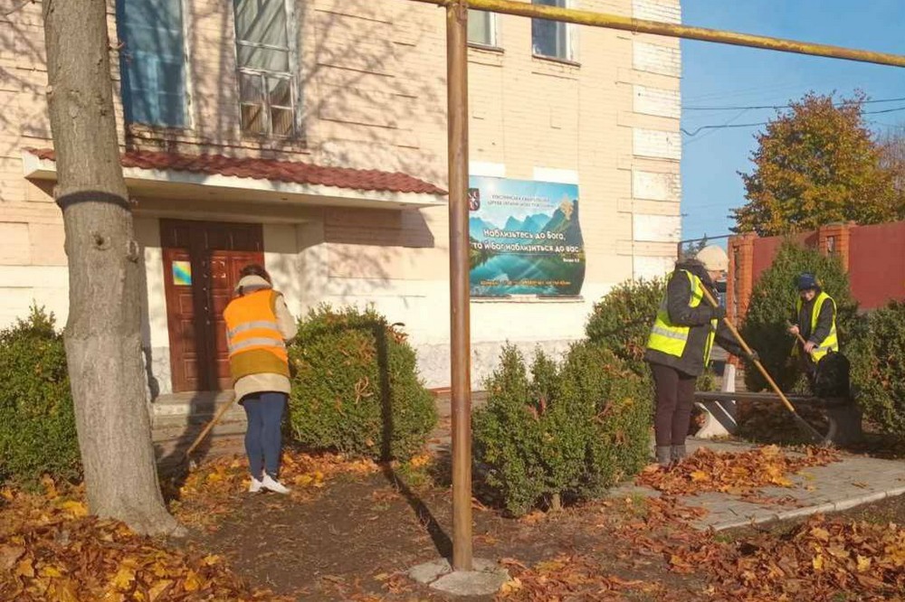 комунальники Марганця в кінці жовтня 5