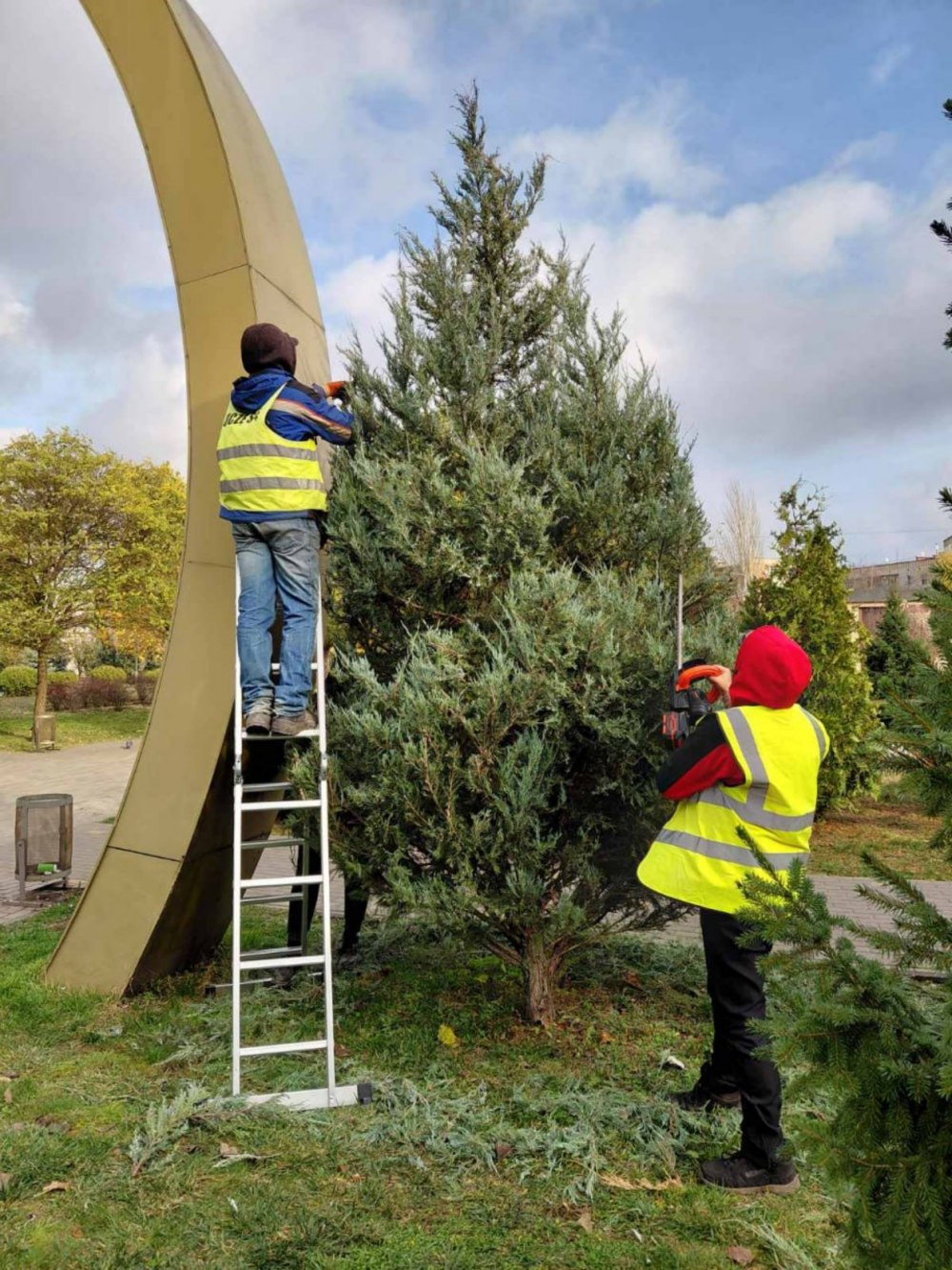комунальники Марганця 3 комунальники Марганця 3