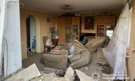 наслідки обстрілів Нікополя та області зафіксували правоохоронці (фото) 2