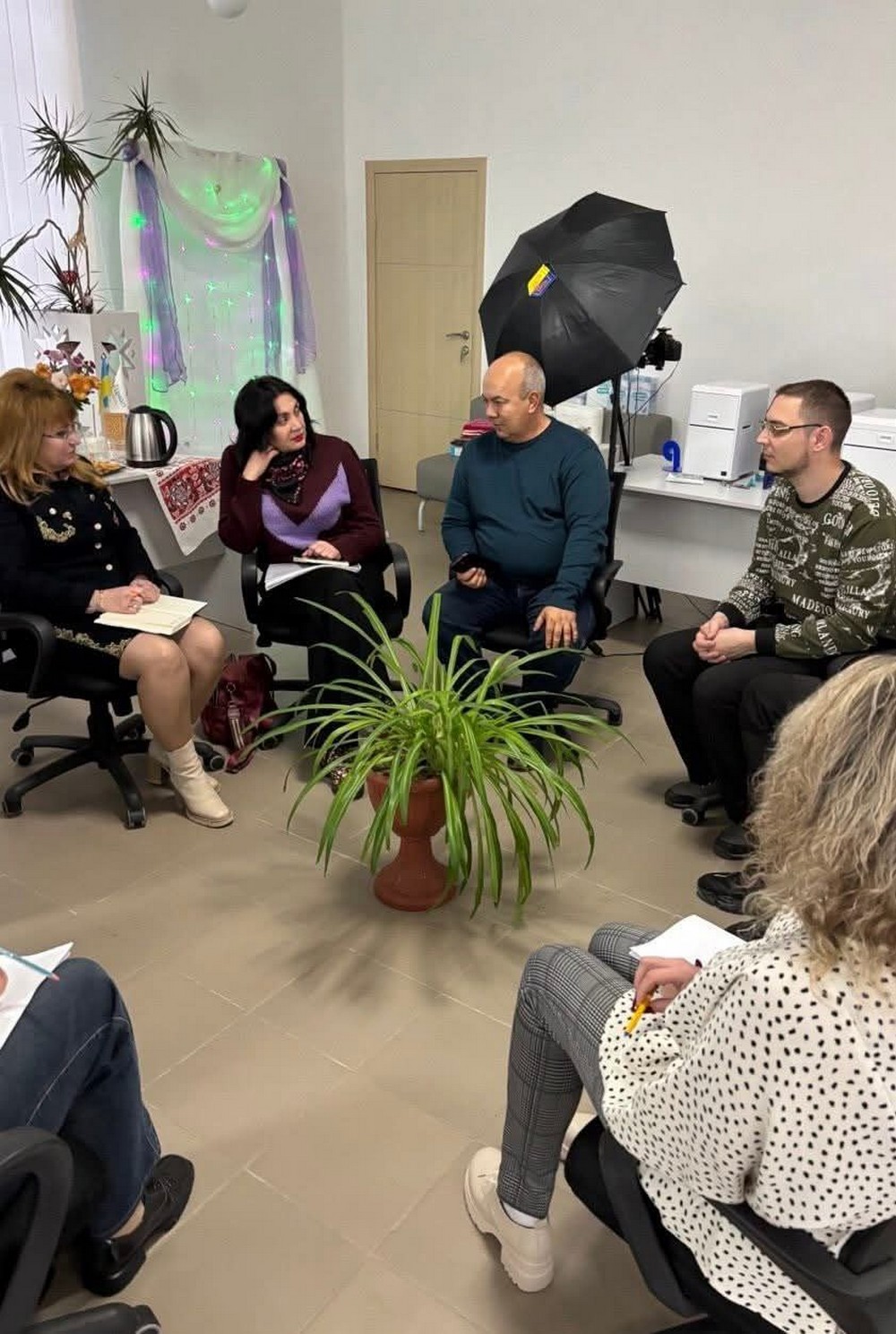 У Марганці відбулася спільна робоча нарада щодо нових повноважень ЦНАП. Участь у ній взяли представники ТЦК.