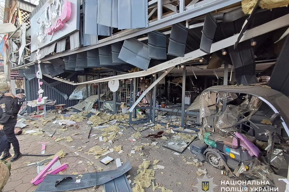 2 вбитих і 7 поранених: під ударом були Нікопольщина, Синельниківщина і Павлоградщина – поліція про наслідки ворожих атак (фото)