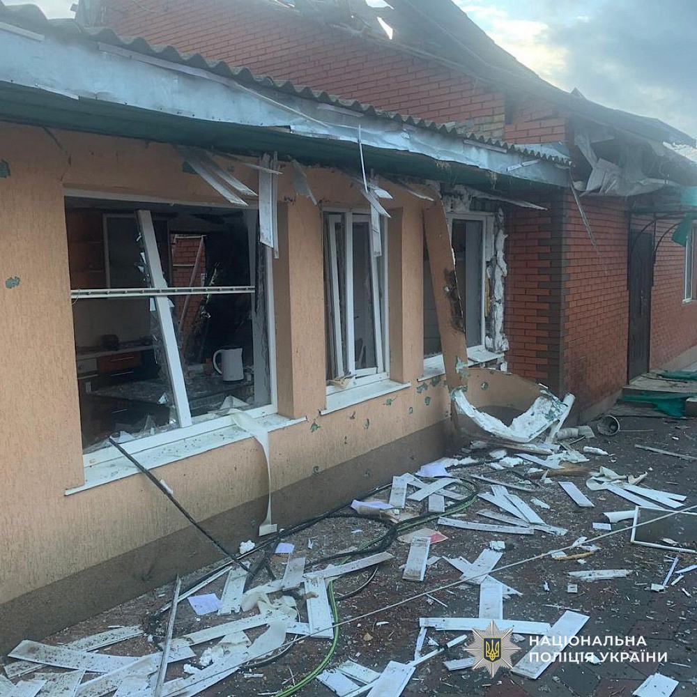 photo 2025 11 06 14 49 43 (4) У Нікополі на береговій лінії ворог поранив чоловіка, всього під ударом були 8 прифронтових громад Дніпропетровщини – поліція (фото)