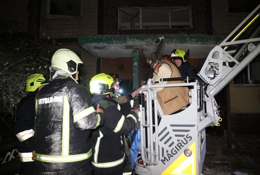 photo 2025 11 08 07 30 24 (3) Загибла і 14 поранених: ворог масовано атакував Дніпропетровщину в ніч на 8 листопада (фото, відео)