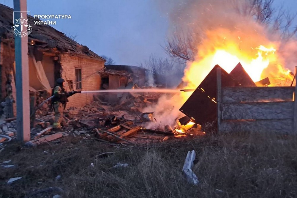 photo 2025 11 08 09 14 04 (2) Комбінована атака на Дніпро та область: прокурори документують наслідки злочину