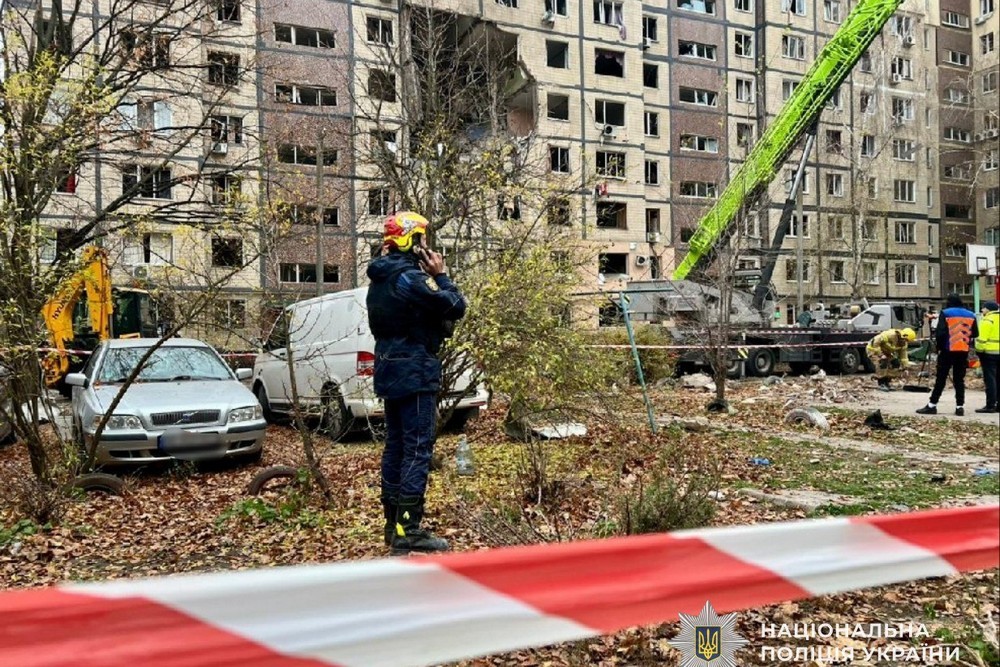photo 2025 11 08 09 43 18 Поліція розповіла про наслідки ворожого терору на Дніпропетровщині за добу. Під ударом були п’ять районів області: Нікопольський, Дніпровський, Павлоградський, Самарівський і Синельниківський.